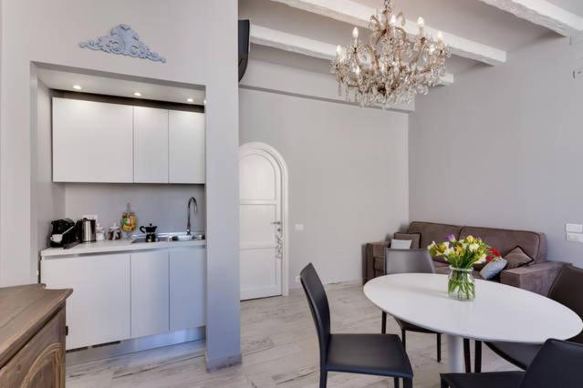 Trevi Luxury Maison Rome Exterior photo